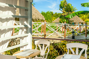 Cafe Bistro
